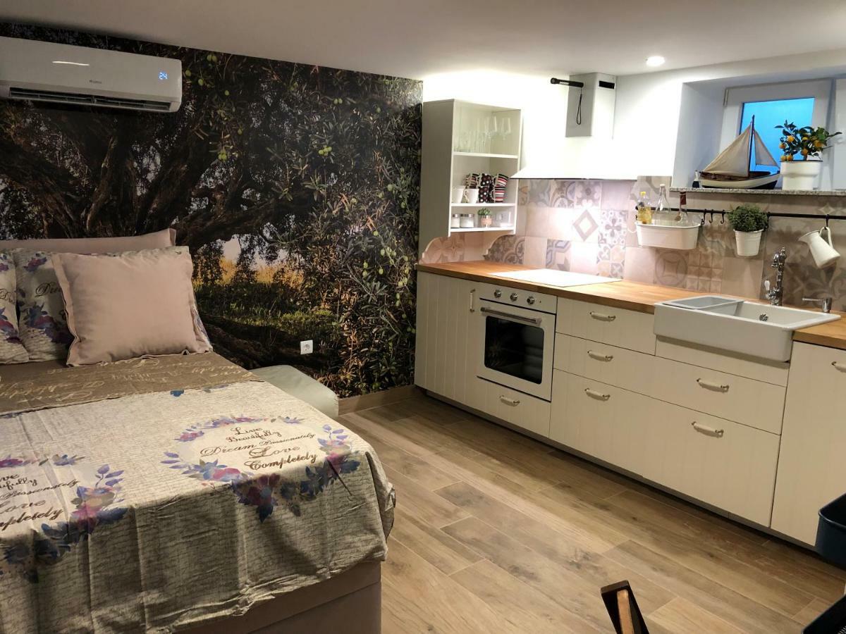 Studio Pod Room, Free Parking Zadar Dış mekan fotoğraf